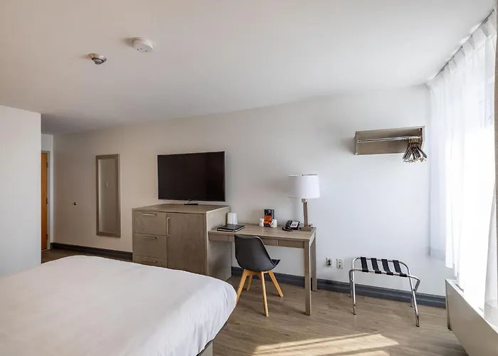 Repotel Henri IV Quebec