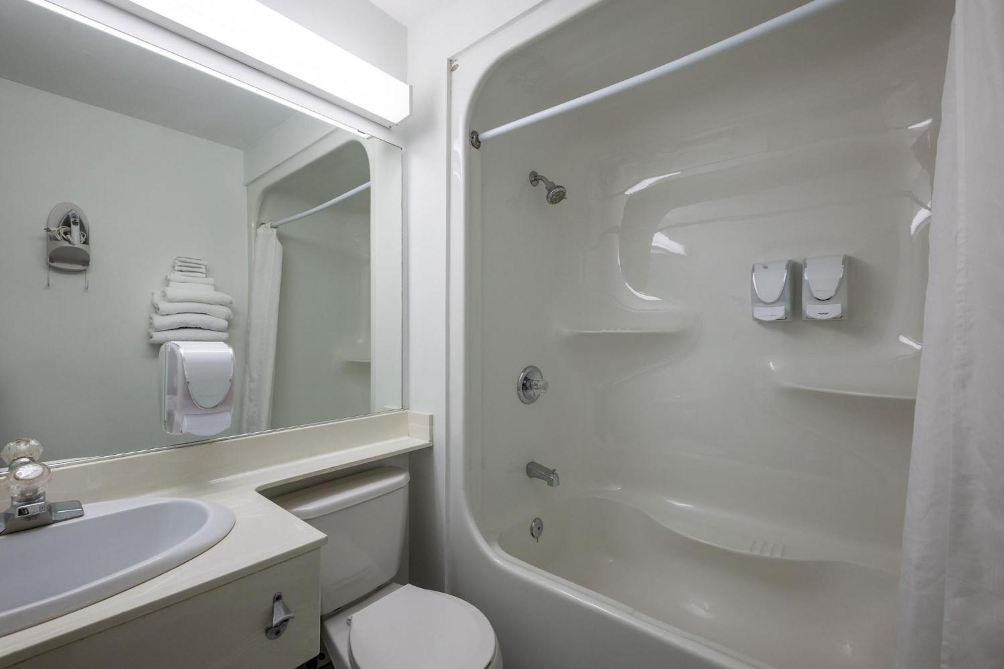 Repotel Henri Iv Hotel